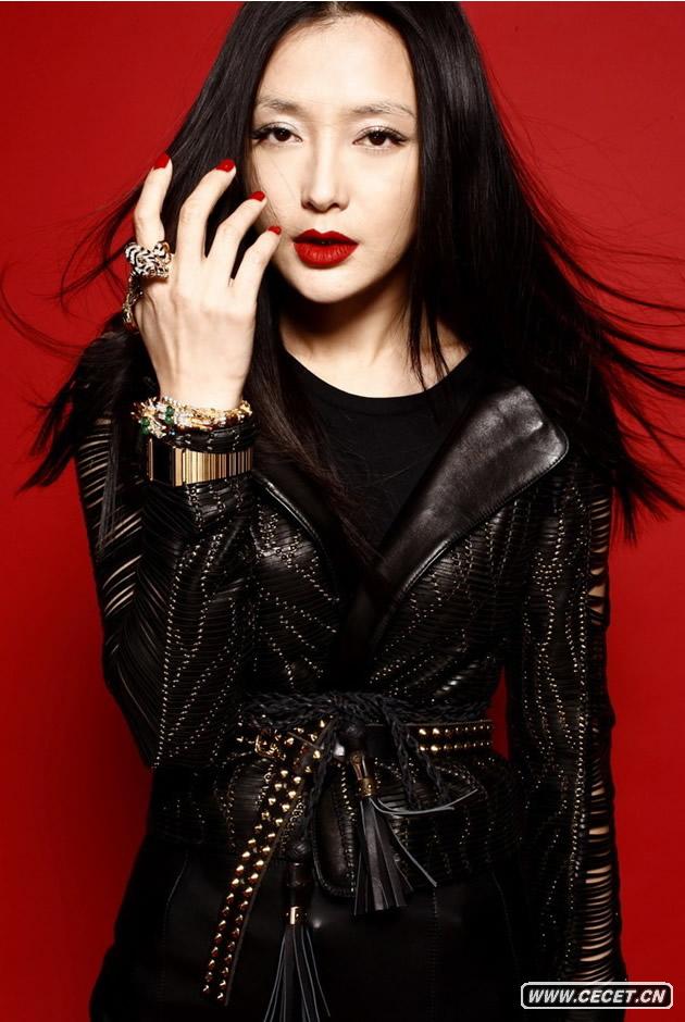 秦嵐登上《時(shí)尚芭莎》新專(zhuān)欄