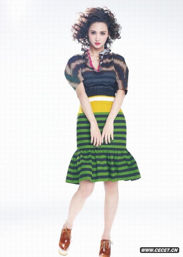 ˇtԸѽ(jng)^(gu)r(sh),¿ɐ(i)L(fng)Ԅeӵĕr(sh)۹˂(g)r(sh)Ů͑׃Ժ(jin)ӢbcɫʽkҕX(ju)_