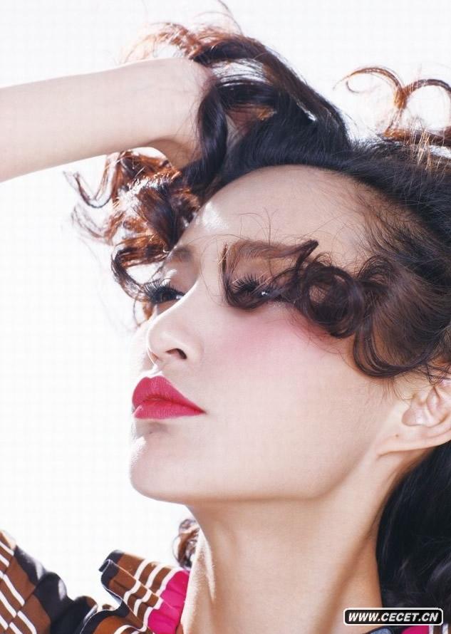 ˇtԸѽ(jng)^(gu)r(sh),¿ɐ(i)L(fng)Ԅeӵĕr(sh)۹˂(g)r(sh)Ů͑׃Ժ(jin)ӢbcɫʽkҕX(ju)_