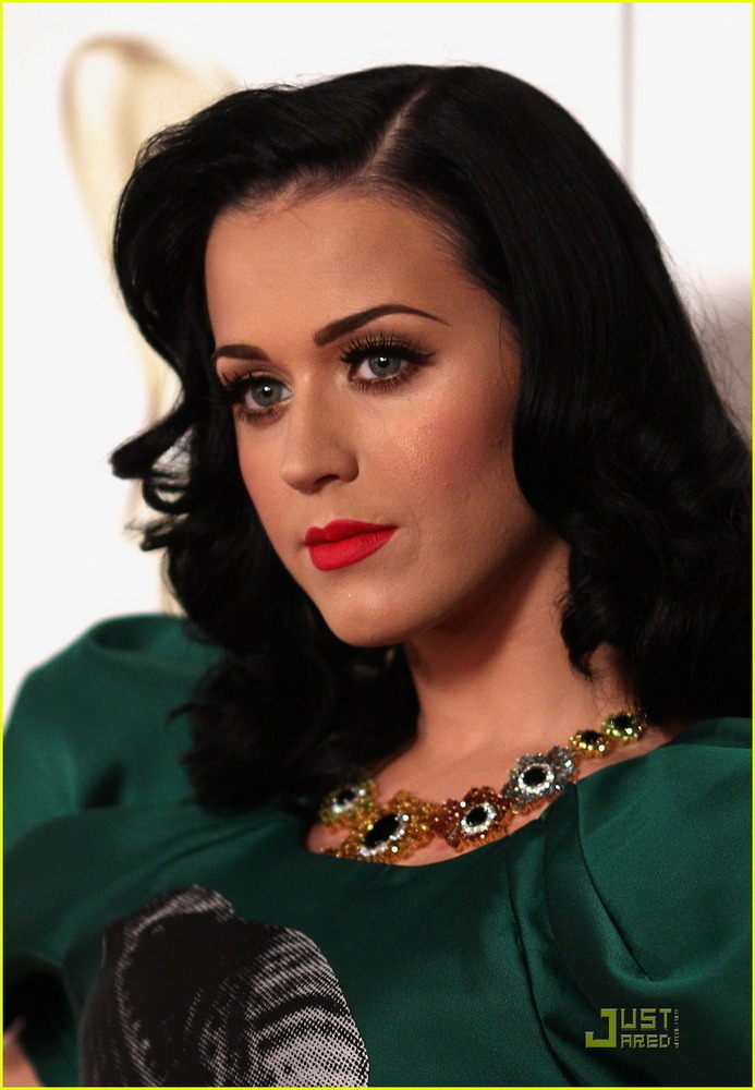 x˚ŮքP١Katy PerryF2011Logie Awardst̺