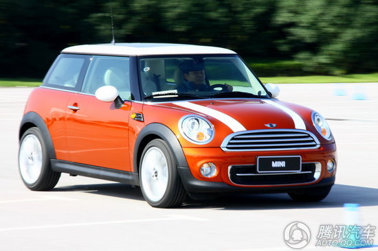 2011 MINI Cooper Excitement ԇ{(sh)