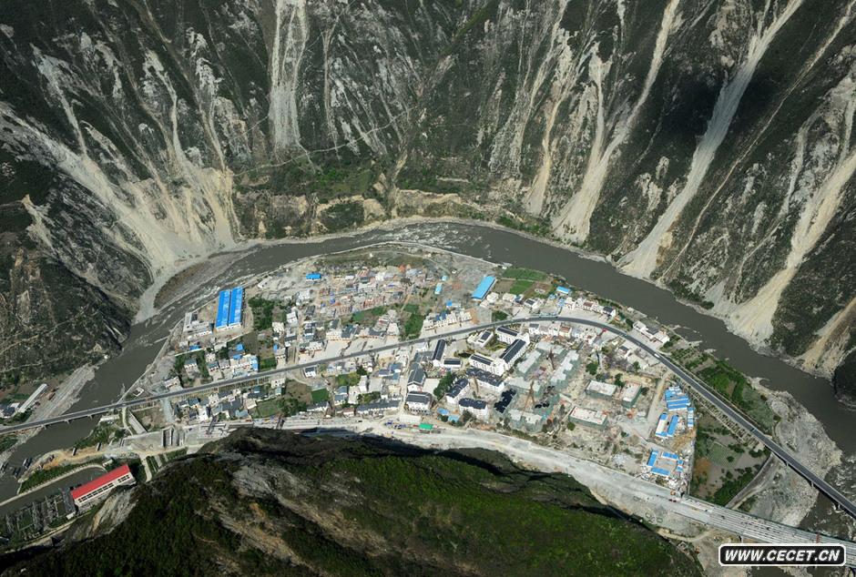 봨¼҈@ĺƬ424Քz