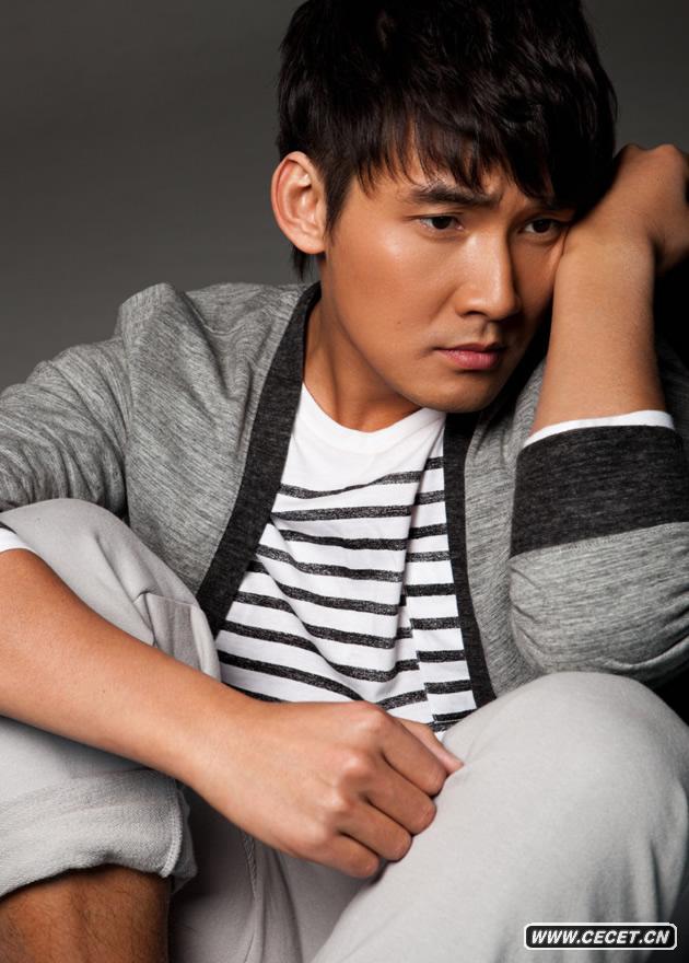 因熱播劇《閃婚》而成為熒屏新一代“夾板男”的張鐸