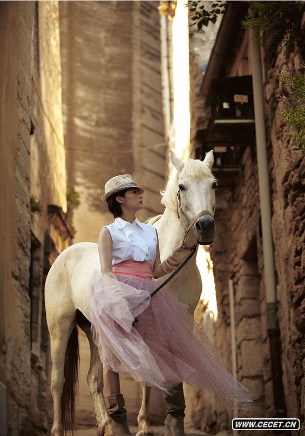 ꩼ{ӰM(jn)еݱԬæ͵eĔzһMΨL(fng)D