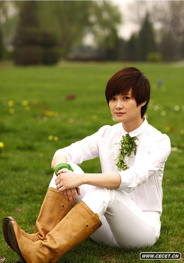 李宇春為《心理月刊》六月號所拍攝的封面于近日曝光