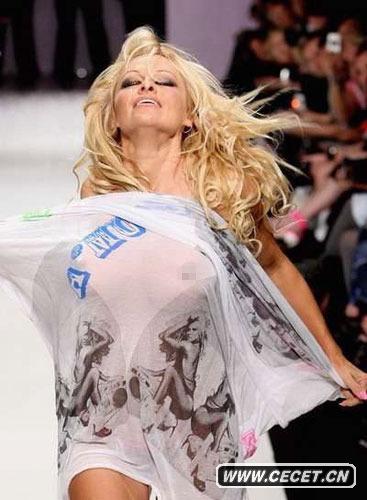 ӡŮ-ɭһT_¹OӋxĻr(sh)(zh)݆Ьڰɭ(chng)_M^r(sh)ͻȻʧȥƽһӰ_혱Ѱɭ(li)͉p͸bı(li)ܵ@İɭDr(sh)й (4/16)