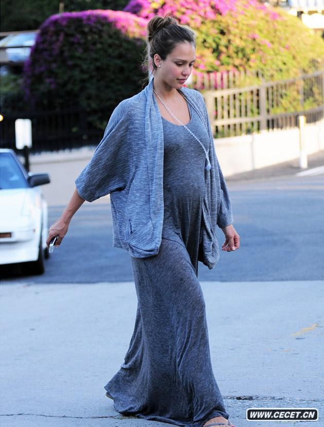 (zh)ŮǽͣJessica Albax_(ki)Լ˽ԢFɼ^