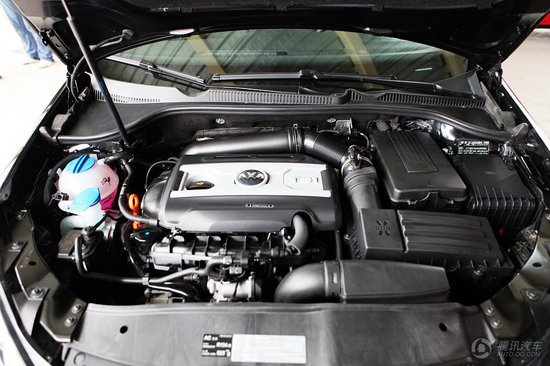 2010 ߠGTI 2.0T 6DSG ԇ{(sh)ĈD