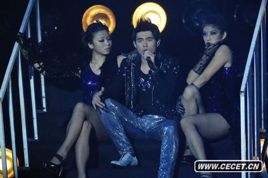 周杰倫開(kāi)唱玩大尺度誘惑