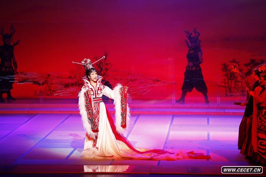 李玉剛絕美演繹昭君