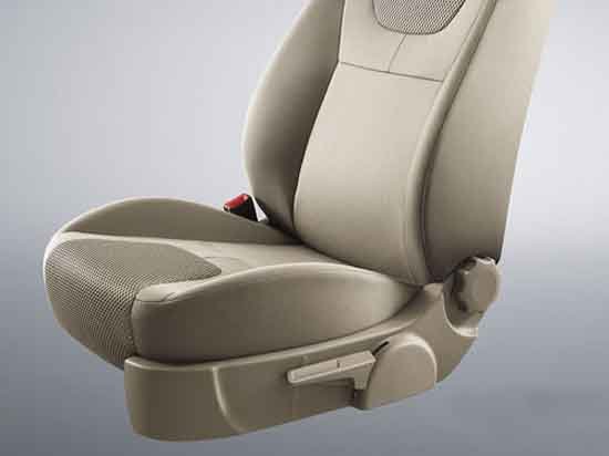 2012款寶來(lái)正式上市 售價(jià)10.78-14.68萬(wàn)元