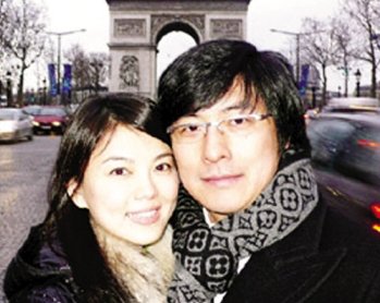 李湘公開(kāi)談與老公很幸福:這就是天生一對感覺(jué)