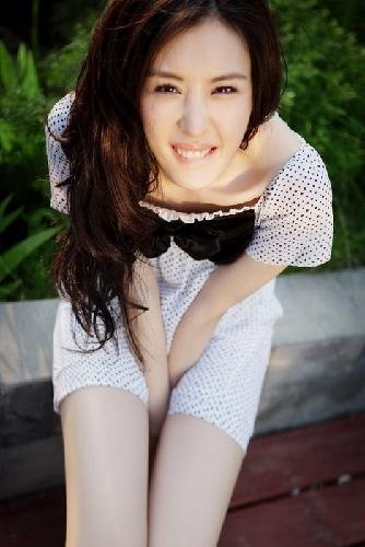 王石與前妻分居20年婚變隱情 田樸珺微博疑同居