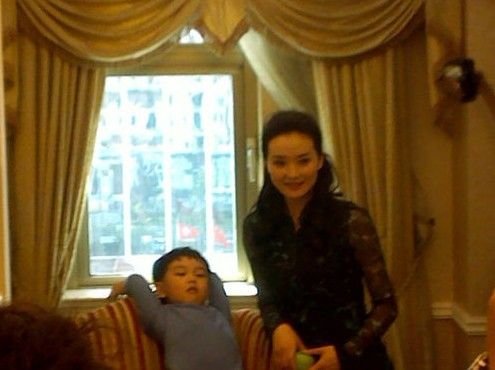 ȵĴ̫֮G12v܇(ch) Ոͻf(wn)