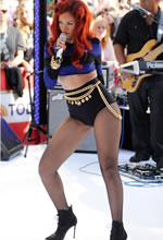 ٹ(Rihanna)tl(f)W(wng)mԸݳ