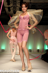 A蠖ﶬĻ½ɫV߅‧S‧l(f)(hu