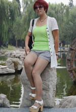 植物園抓拍的灰色絲襪