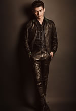 ꐕԺɫƤb䎛C܇(ch)ѥɢl(f)(zh)