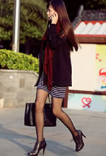 黑絲靚女秀美長(cháng)發(fā)耀眼