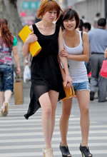 大學(xué)西路街拍的兩個(gè)粉