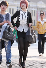 展覽東路街拍的黑絲短