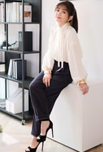 Ella(zh)ɫr{ɫL(chng)ѝeX(ju)