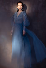 غ贱{ɫL(chng)ȹȻM@პ(yu)