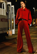 張嘉倪紅衣摩登女郎上