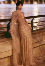 周筆暢一襲鉆石流蘇長(cháng)