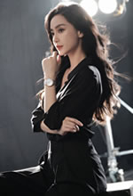 Angelababy九宮格側拍