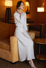 陳都靈循光間自由隨心