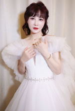 ռtһAһЦgԏ(zh)|˪صĳoɫ