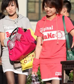 ӏV(chng)ăɂ(g)ڽzŮ